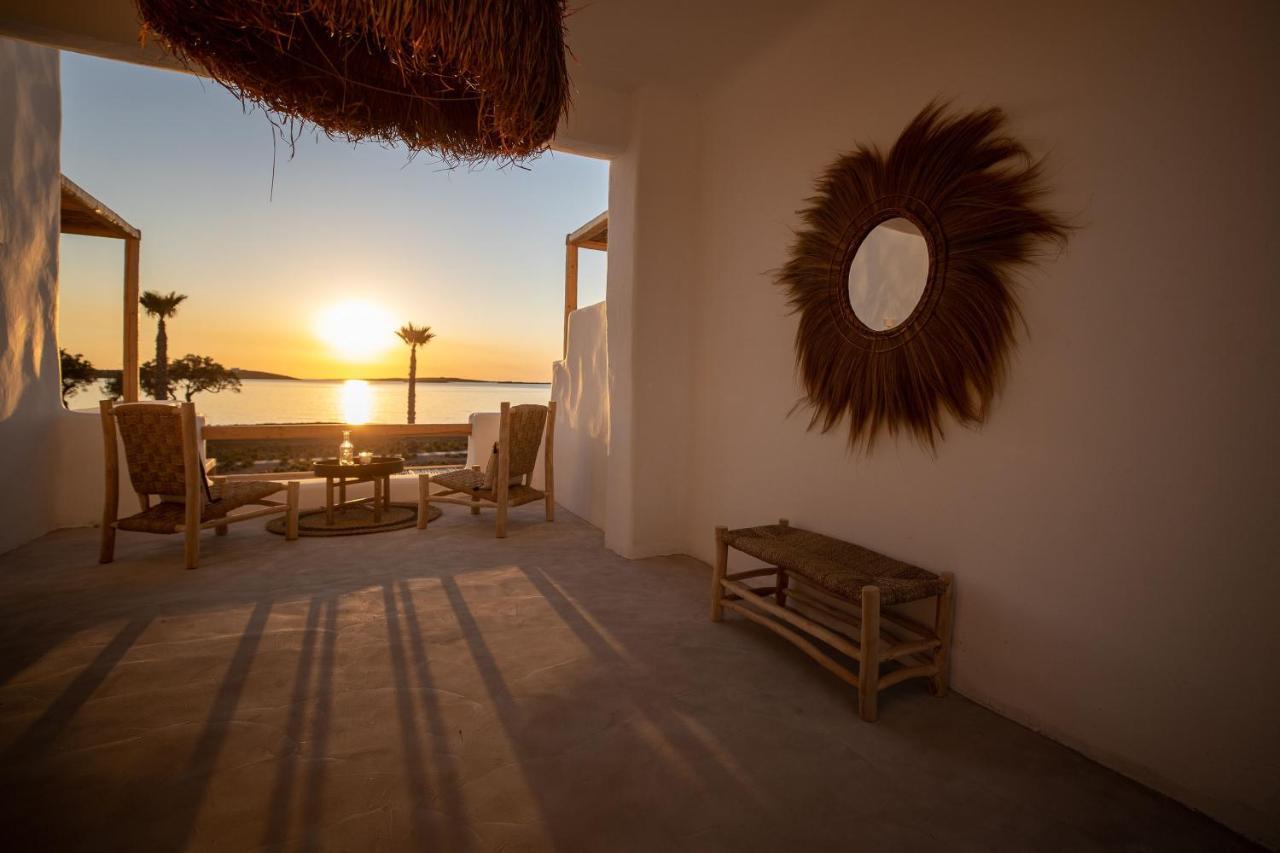 Seesoo Paros Beachfront Resort (Adults Only) Pounda エクステリア 写真