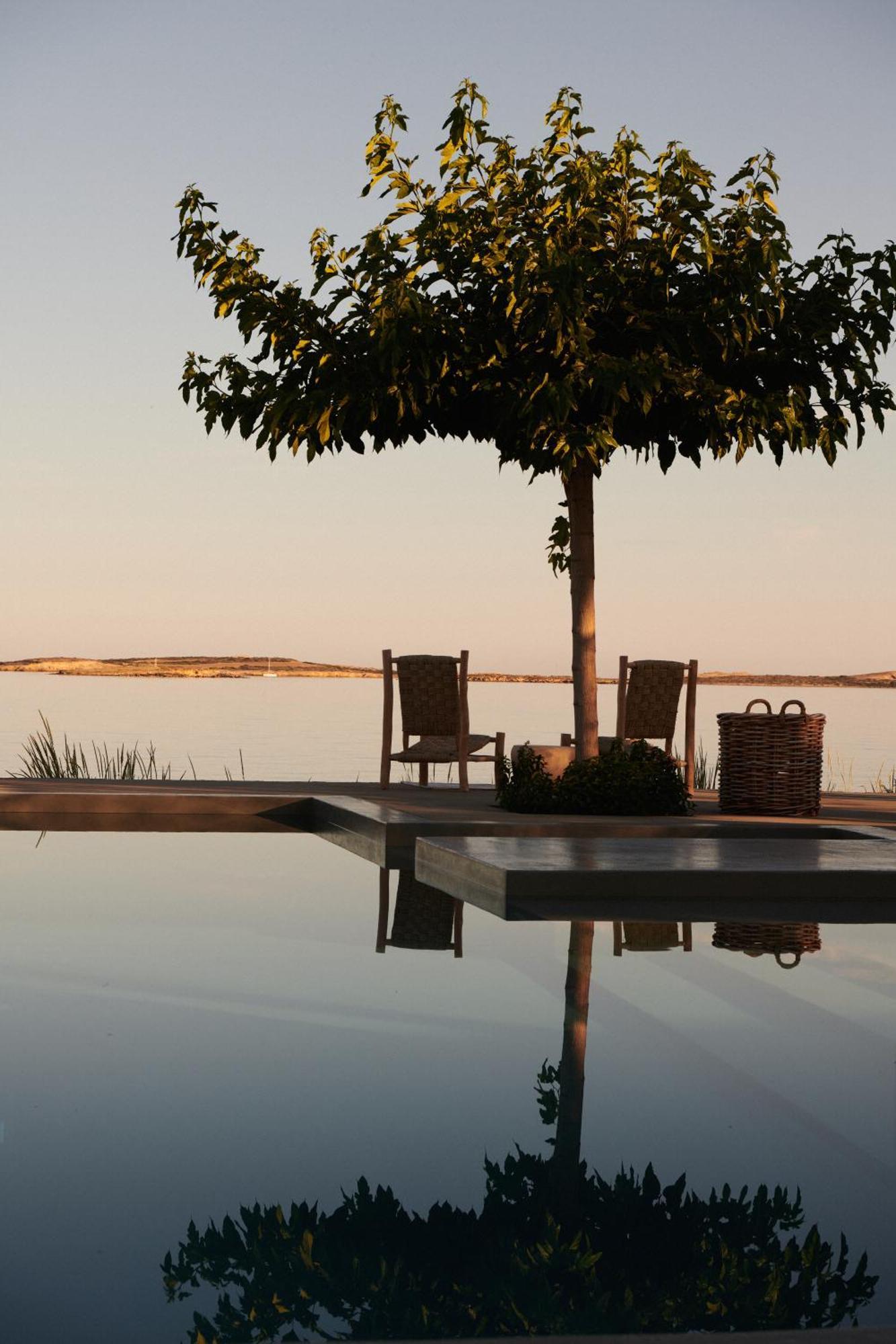 Seesoo Paros Beachfront Resort (Adults Only) Pounda エクステリア 写真