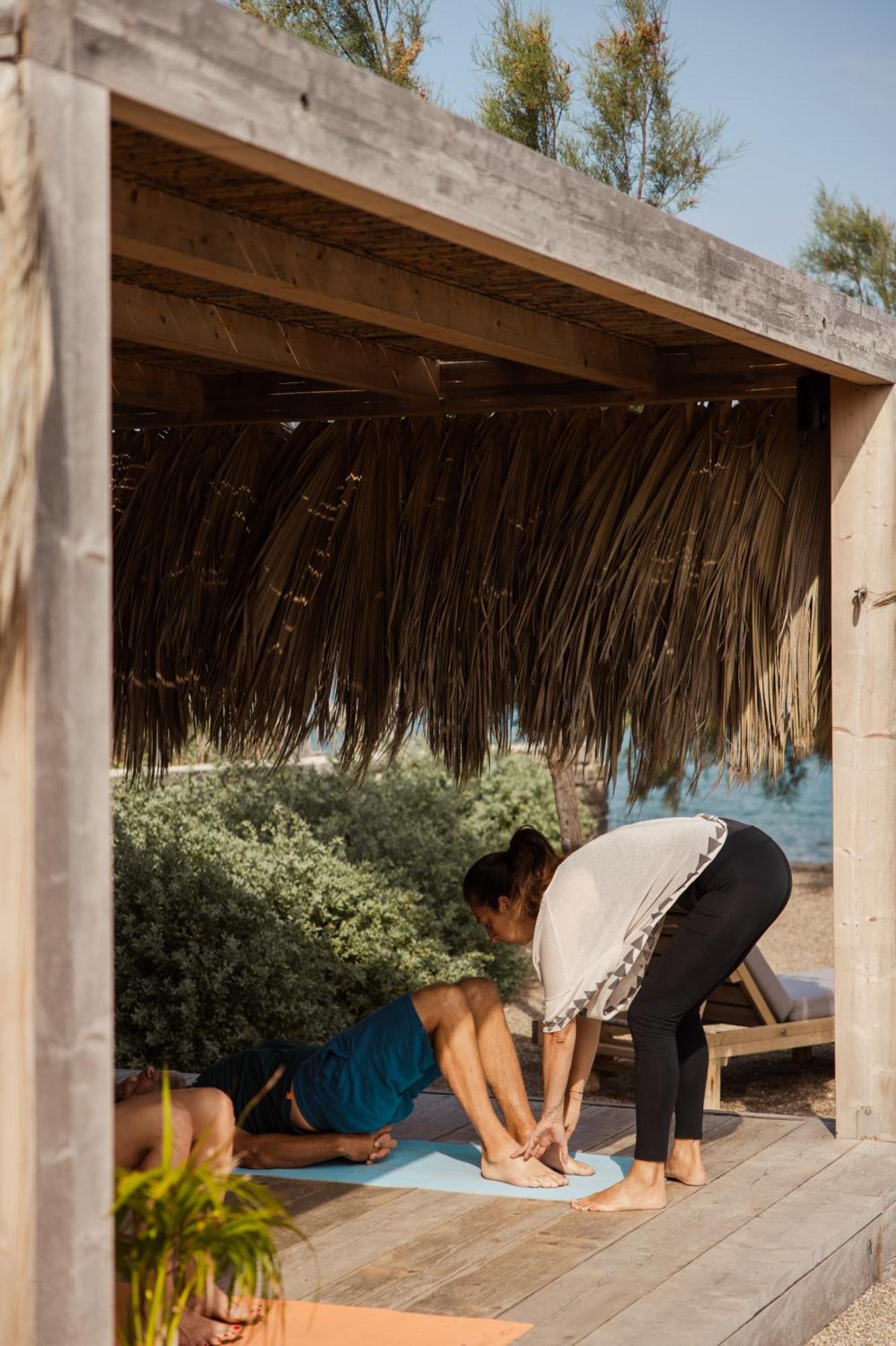 Seesoo Paros Beachfront Resort (Adults Only) Pounda エクステリア 写真